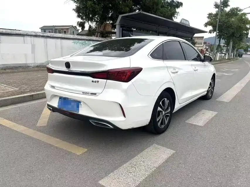 Eado PLUS Blue Whale NE 1.4 T GDI DCT Distinguished