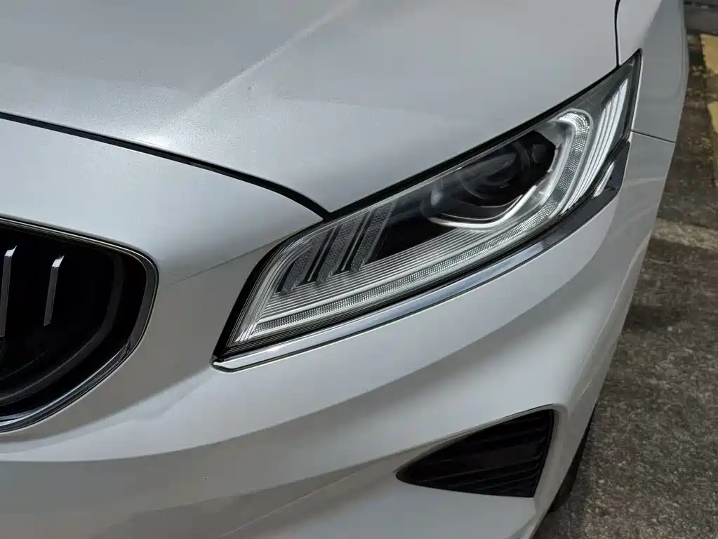 Borui 1.8 T Navigator +