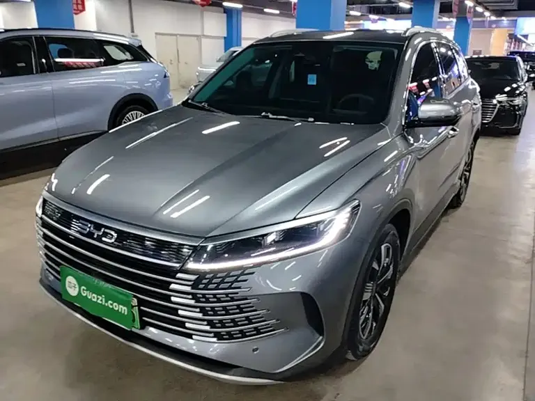 BYD Seal 05 DM-i DM-i 115 KM Honored