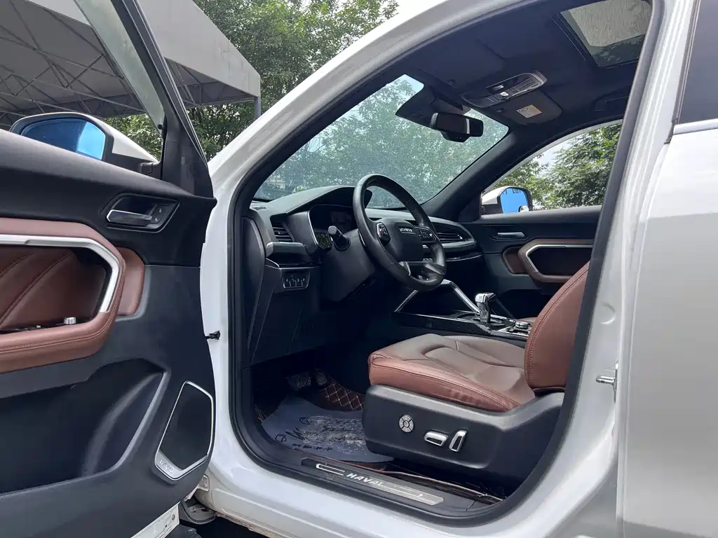 Haval H6 Blue Label 2.0 T Auto 2 WD Smart Style