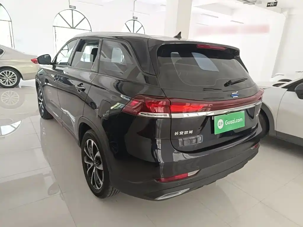 Changan Oshan X7 PLUS 长安欧尚X7 PLUS 2023款 畅享版 1.5 T自动尊贵型