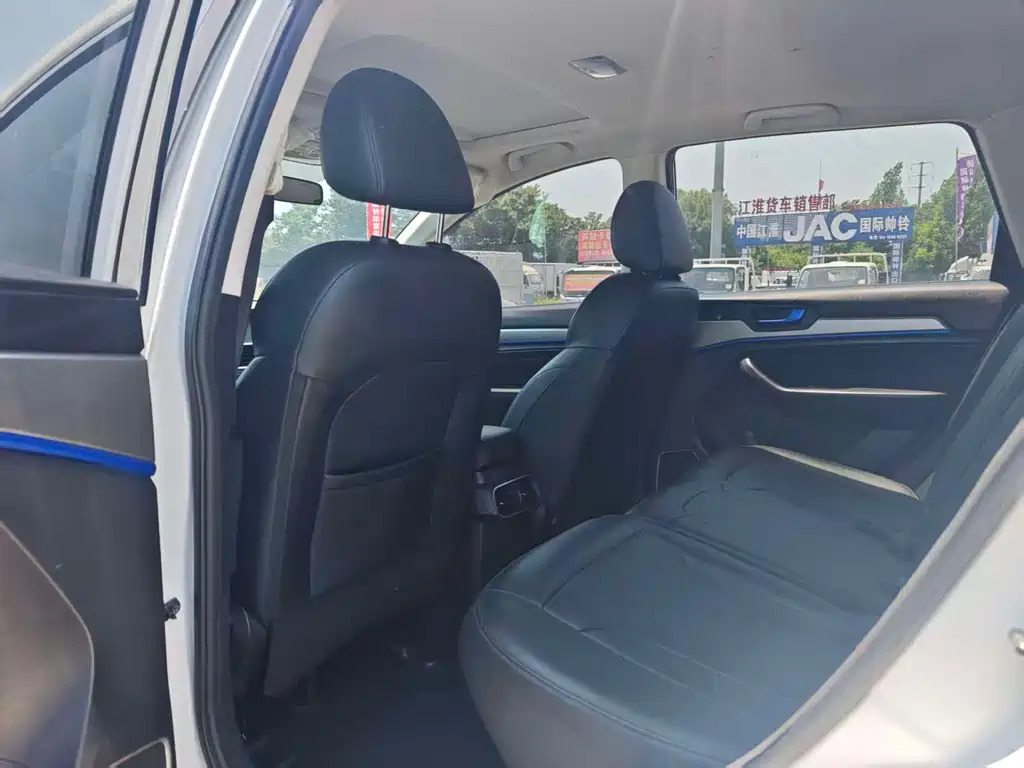 Haval H6 Red Label Sport 1.5 T Manual 2 WD Elite