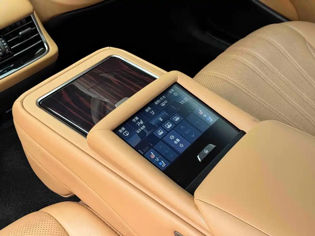 Lexus LS 500 h Luxury
