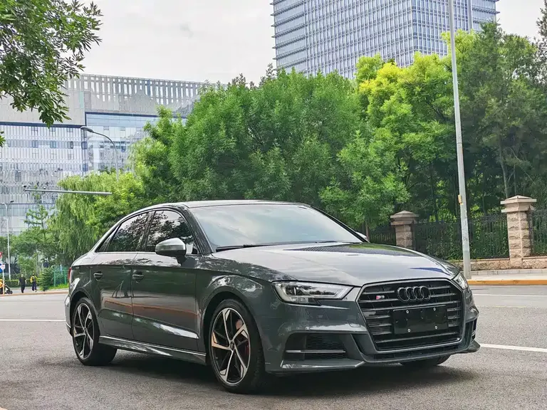 Audi S3 S3 2.0 T Limousine