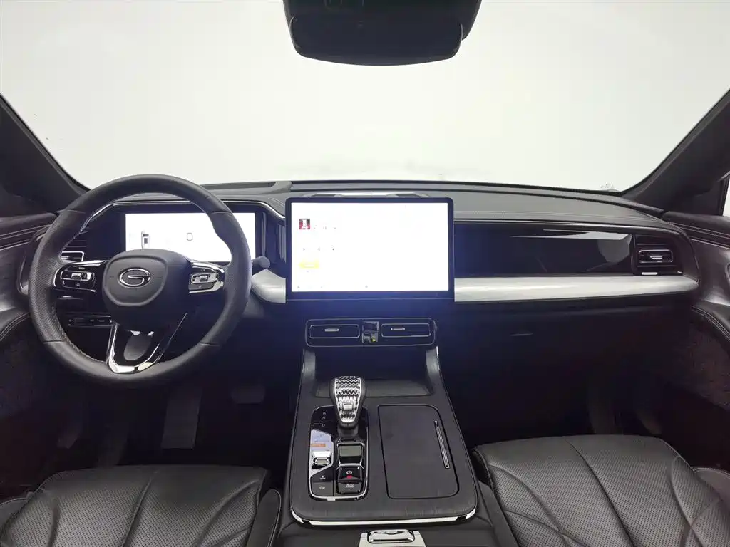 Trumpchi ES9 PHEV 143 km Max