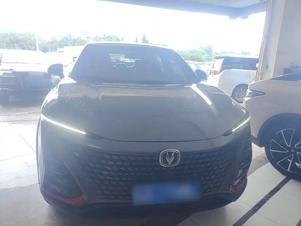 Changan UNI-T 1.5 T Flagship