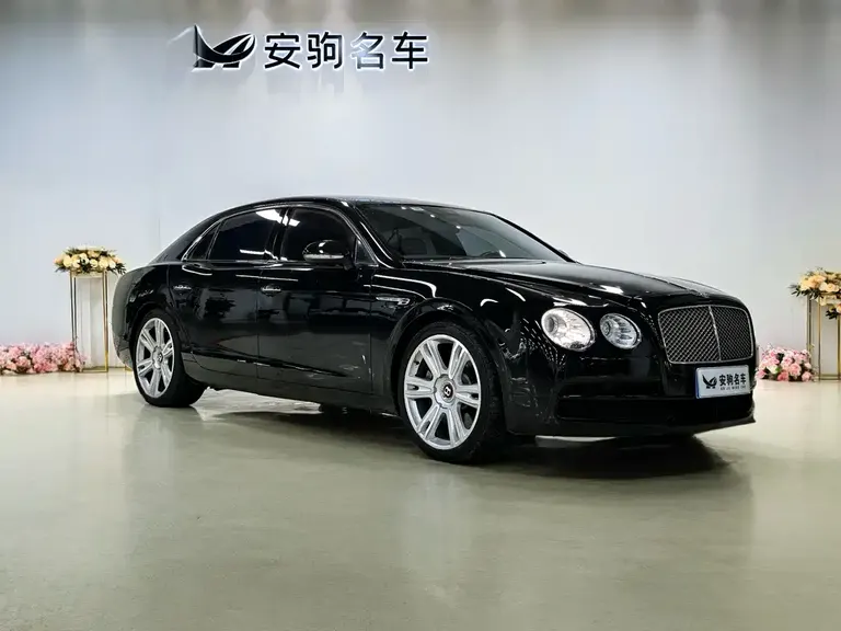 Bentley Flying Spur 4.0 T V8 Distinguished