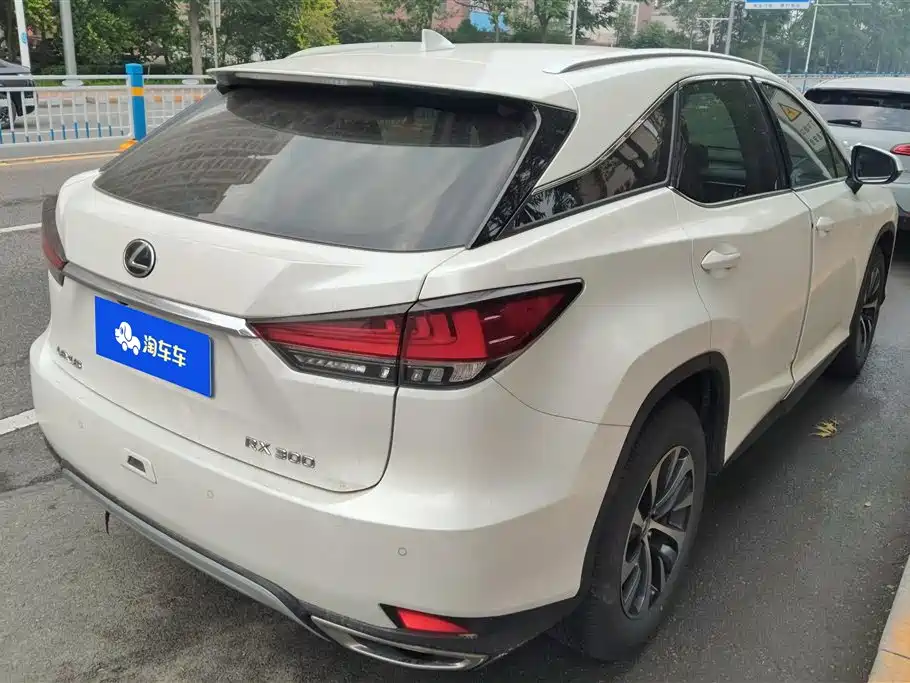 Lexus RX Facelift 300 2 WD Elite