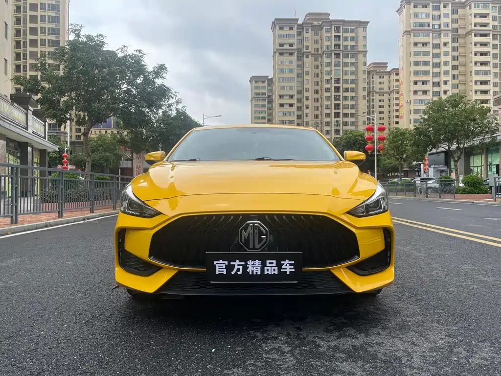 MG5 180 DVVT CVT Youth Style