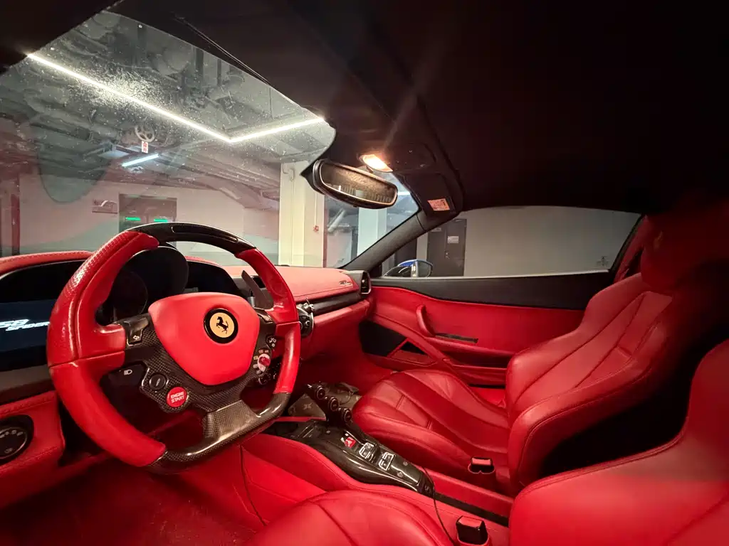 Ferrari 458 4.5 L Spider