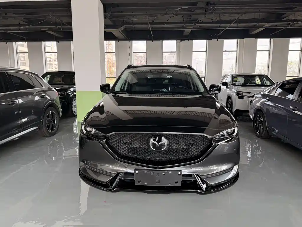 Mazda CX-5 2.0 L Auto 2 WD Black Knight