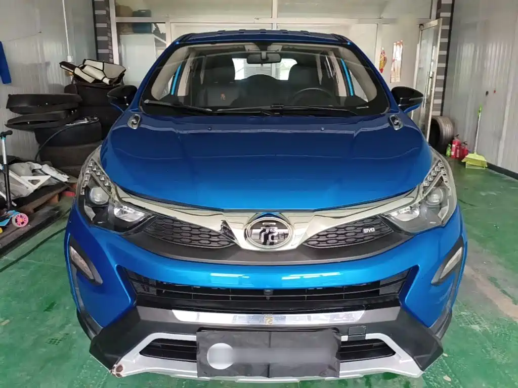 Yuan 1.5 L Auto Cool Dazzle Connected