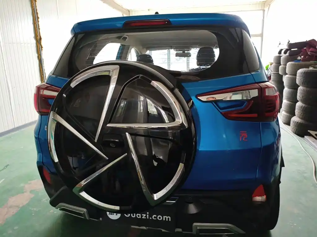 Yuan 1.5 L Auto Cool Dazzle Connected