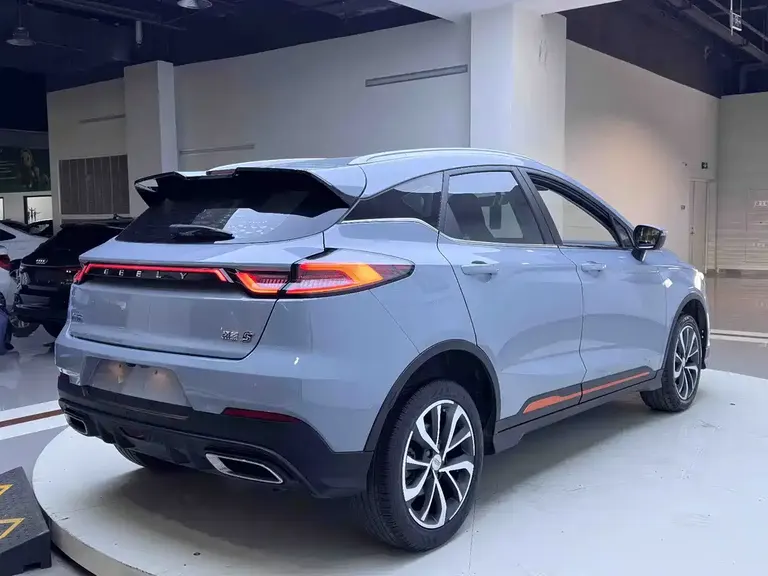 Geely Emgrand S 1.4 T CVT Crossover Player