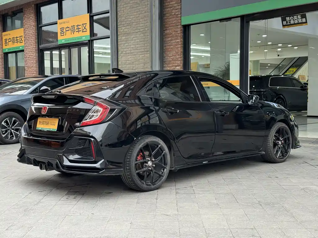 Civic HATCHBACK 220 TURBO CVT Trend Cool Control
