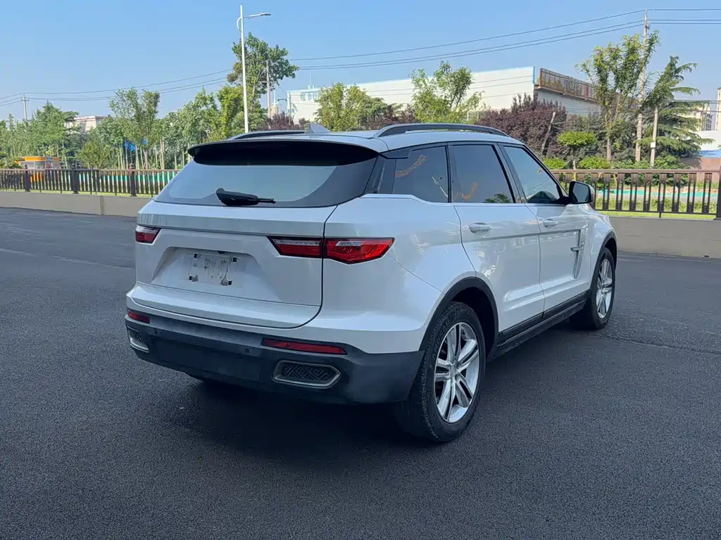 Zotye T700 1.8 T DCT Premium