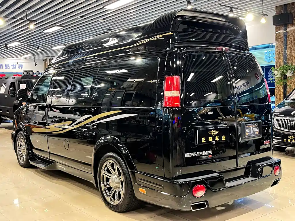 SAVANA SAVANA 2016款 5.3 L 1500 四驱典藏版