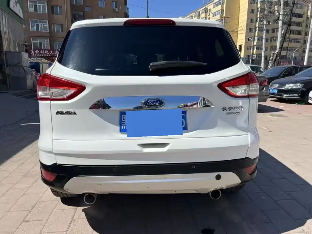 Kuga 2.0 L GTDi 4 WD Elite