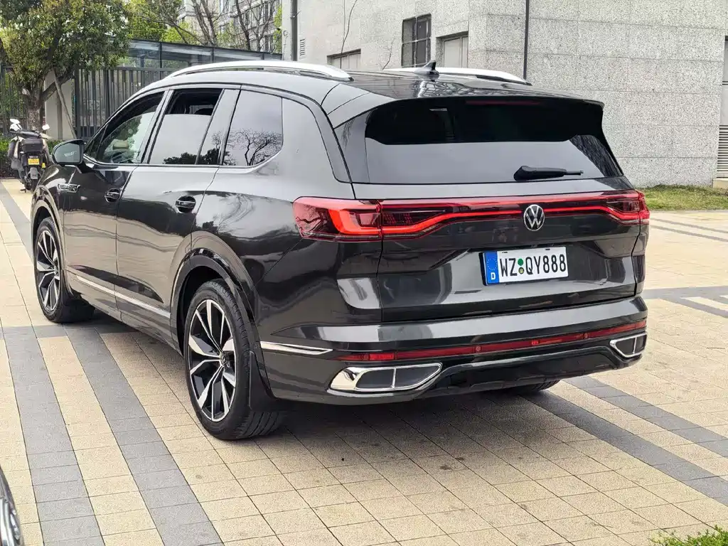 Talagon 揽境 2023款 改款 380 TSI 四驱R-Line拓境版 6座