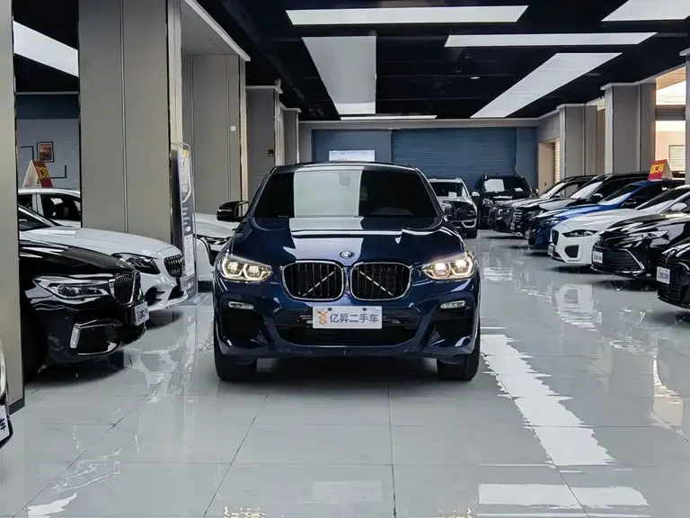 BMW X4 xDrive25 i M Sport Package