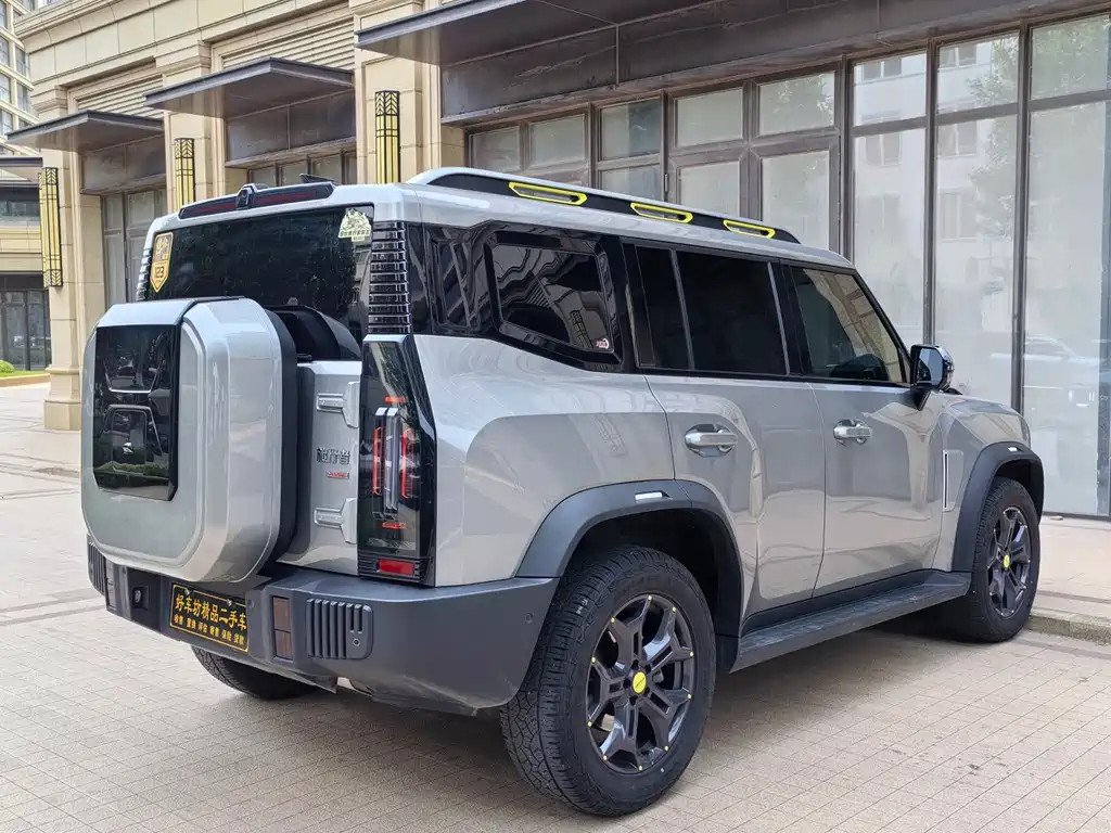 Jetour Traveller 2.0 T 4 WD Cross PRO+