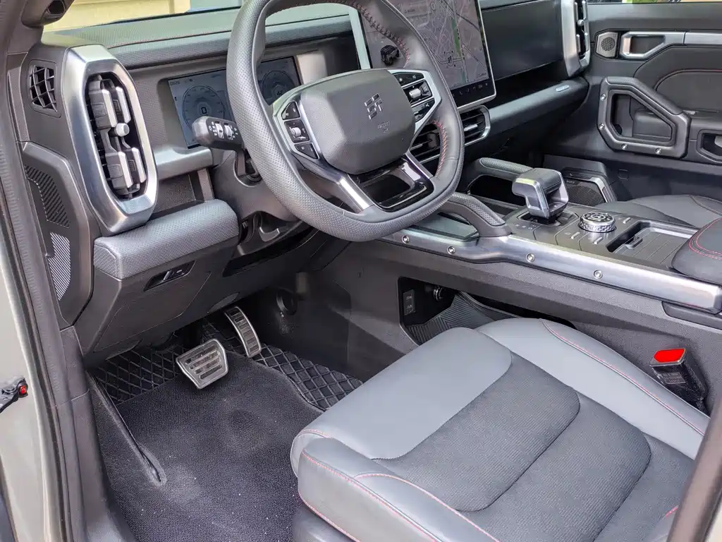 Jetour Traveller 2.0 T 4 WD Cross PRO+