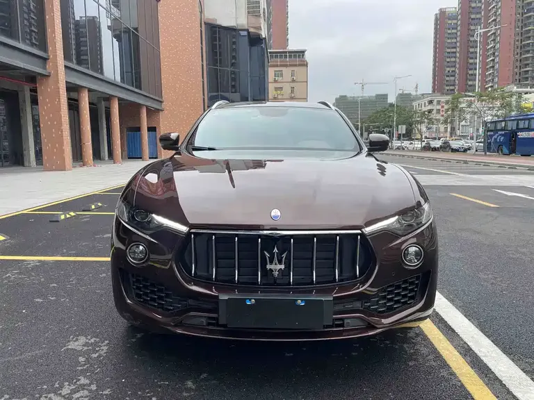 Maserati Levante 3.0 T Standard