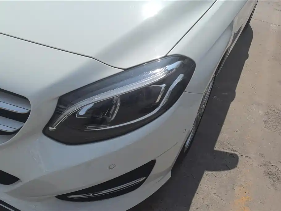 Mercedes-Benz B-Class B 200 Fashion