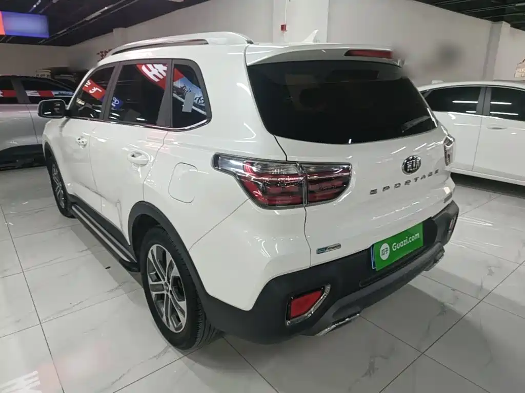 Sportage 2.0 L Auto Smart Enjoyment Luxury