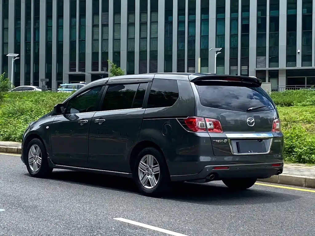 Mazda 8 马自达8 2011款 2.3 L 尊贵版