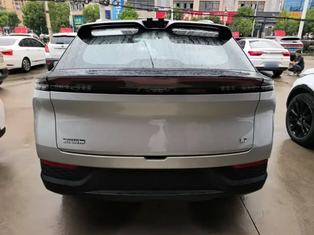 Dongfeng Fengshen L7 东风风神L7 2025款 205超长续航纵享型