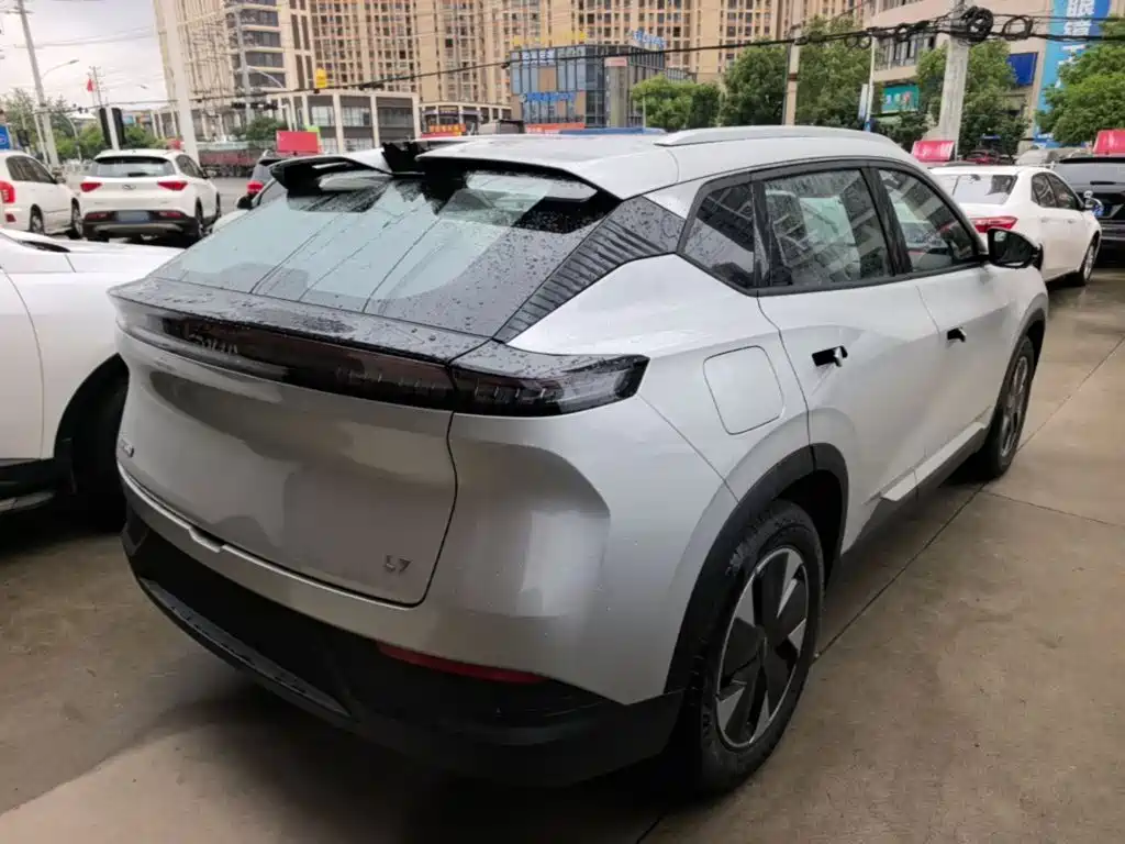 Dongfeng Fengshen L7 东风风神L7 2025款 205超长续航纵享型