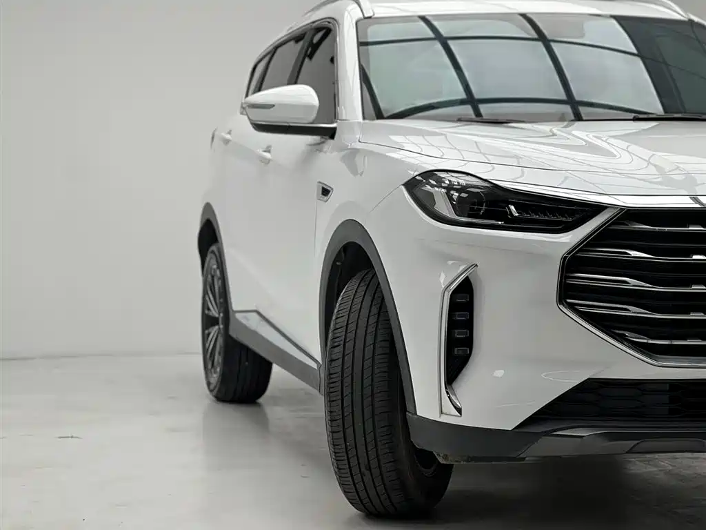 Jetour X70 PLUS Facelift 1.5 T DCT Mountain PRO 5-seat