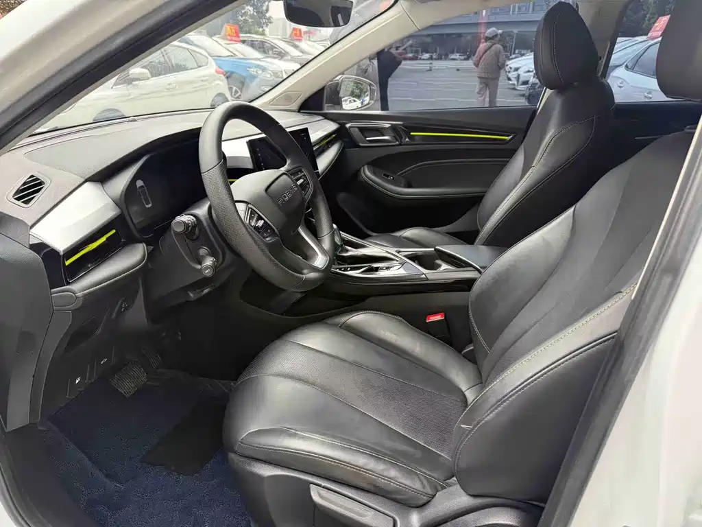Roewe i5 1.5 L CVT Diamond