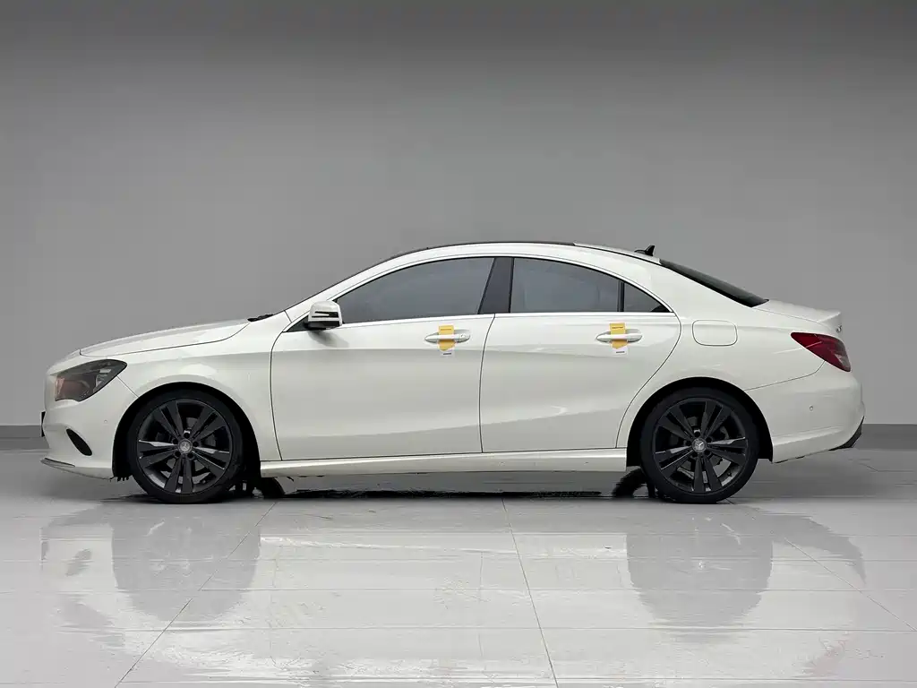 Mercedes-Benz CLA (Import) Facelift CLA 200 Dynamic