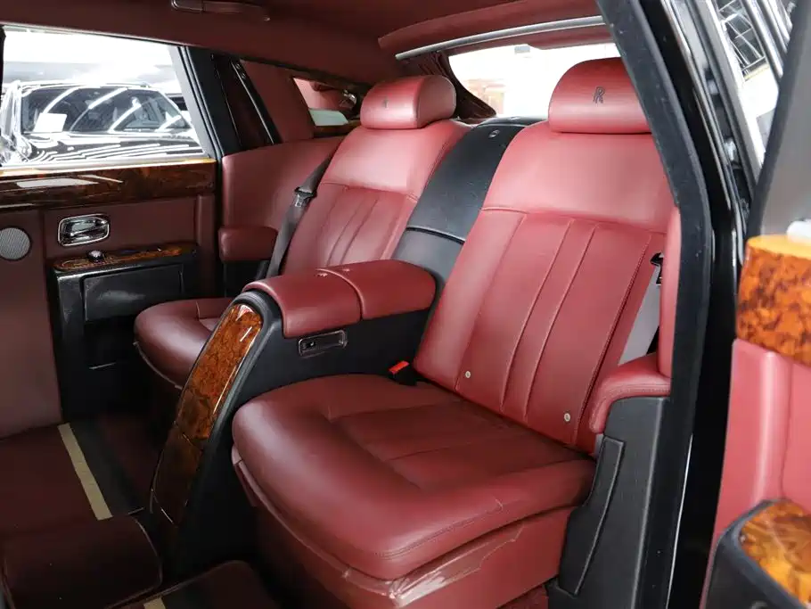 Phantom 6.7 L Standard