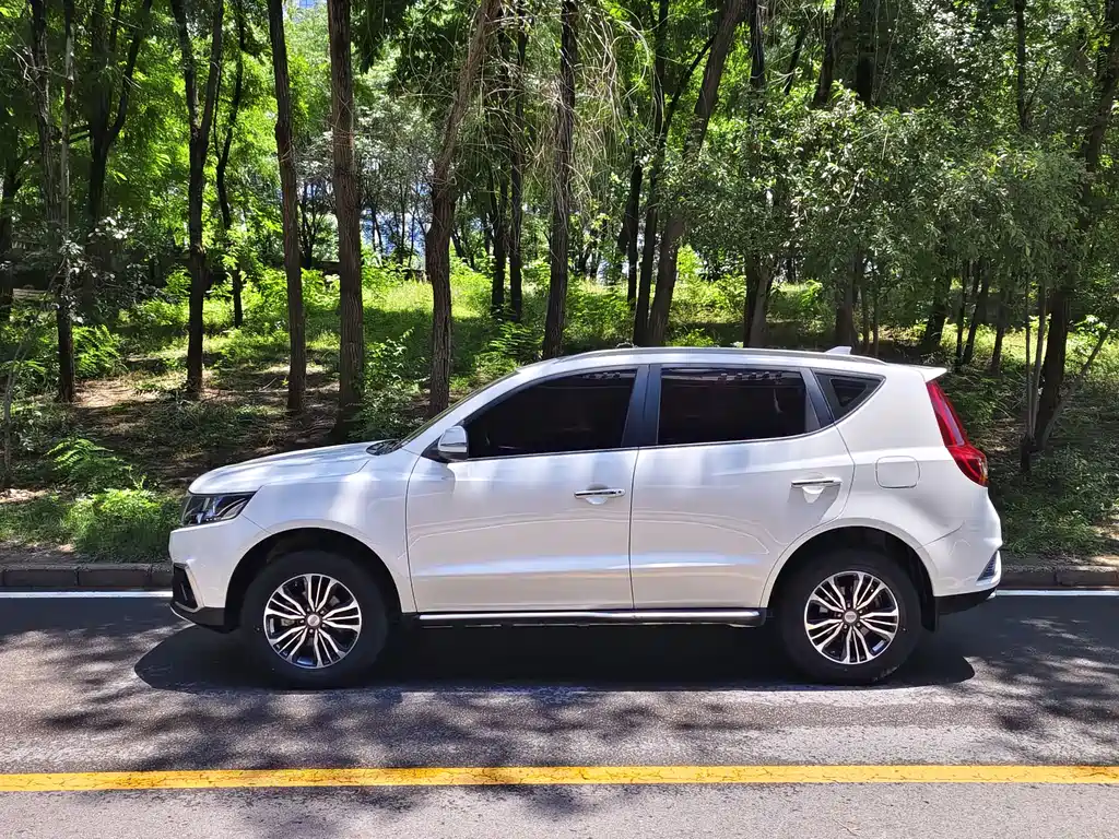 Vision X6 1.8 L Manual 4 G Connected Luxury