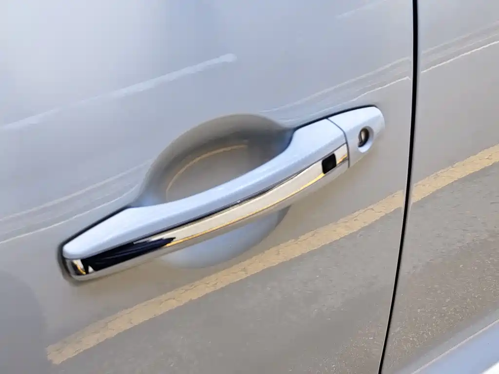 Vision X6 1.8 L Manual 4 G Connected Luxury