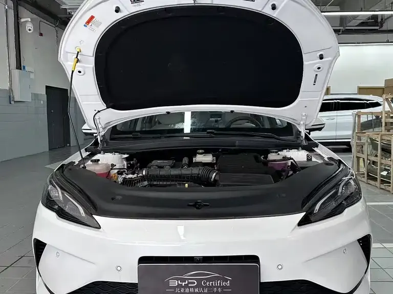 BYD Seal 05 DM-i DM-i Smart Drive 120 KM Flagship