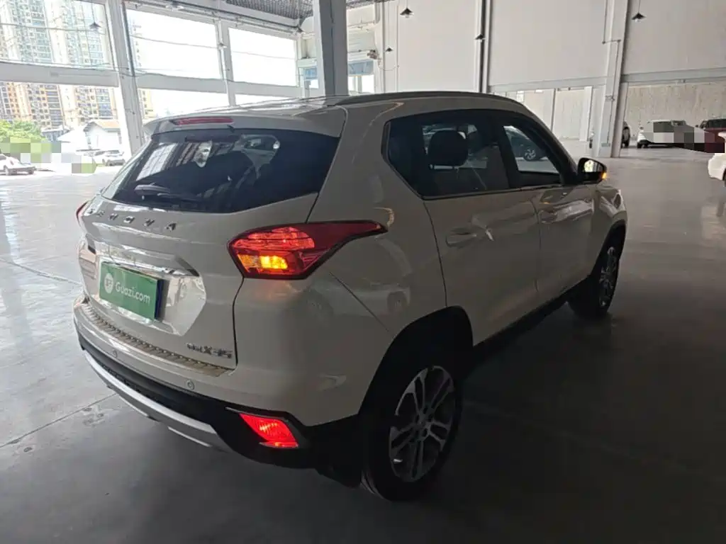 Senova X35 1.5 L Manual Luxury