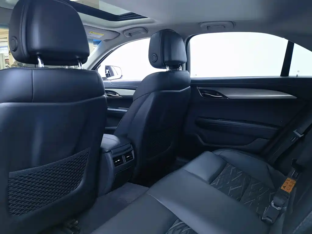 Cadillac ATS-L 28 T Tech