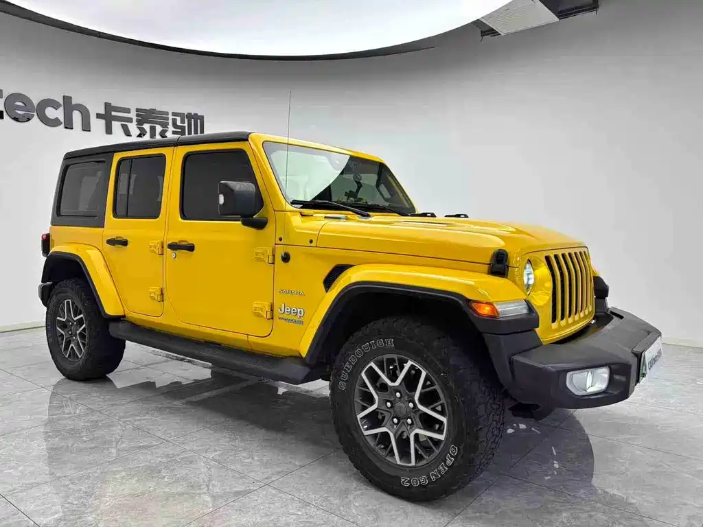 Wrangler NEV 4-door 2.0 T 4 xe Sahara