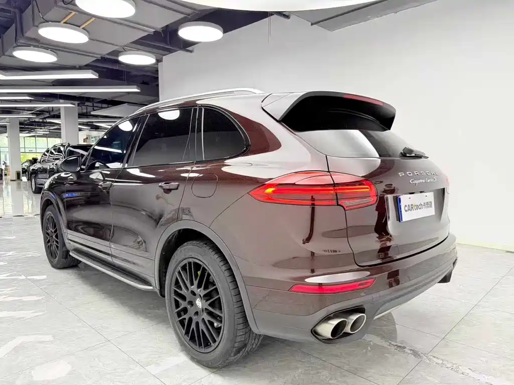 Cayenne NEV Cayenne S E-Hybrid 3.0 T