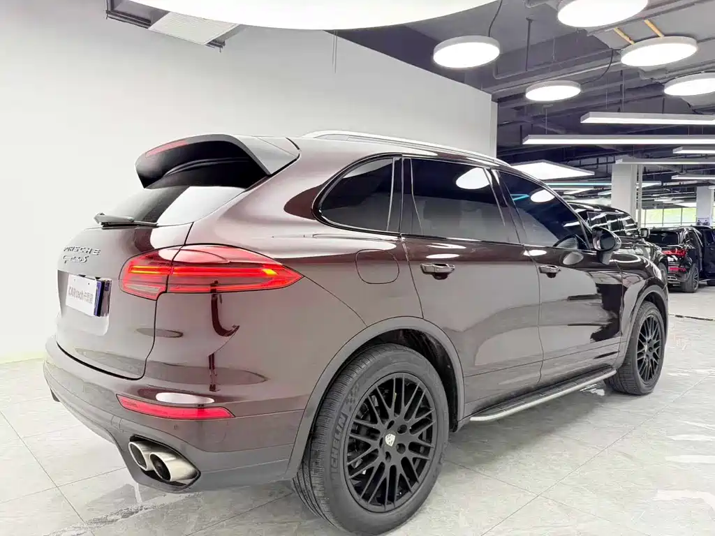 Cayenne NEV Cayenne S E-Hybrid 3.0 T