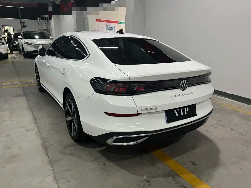 Lamando Lamando L 280 TSI DSG Spicy Cool PLUS