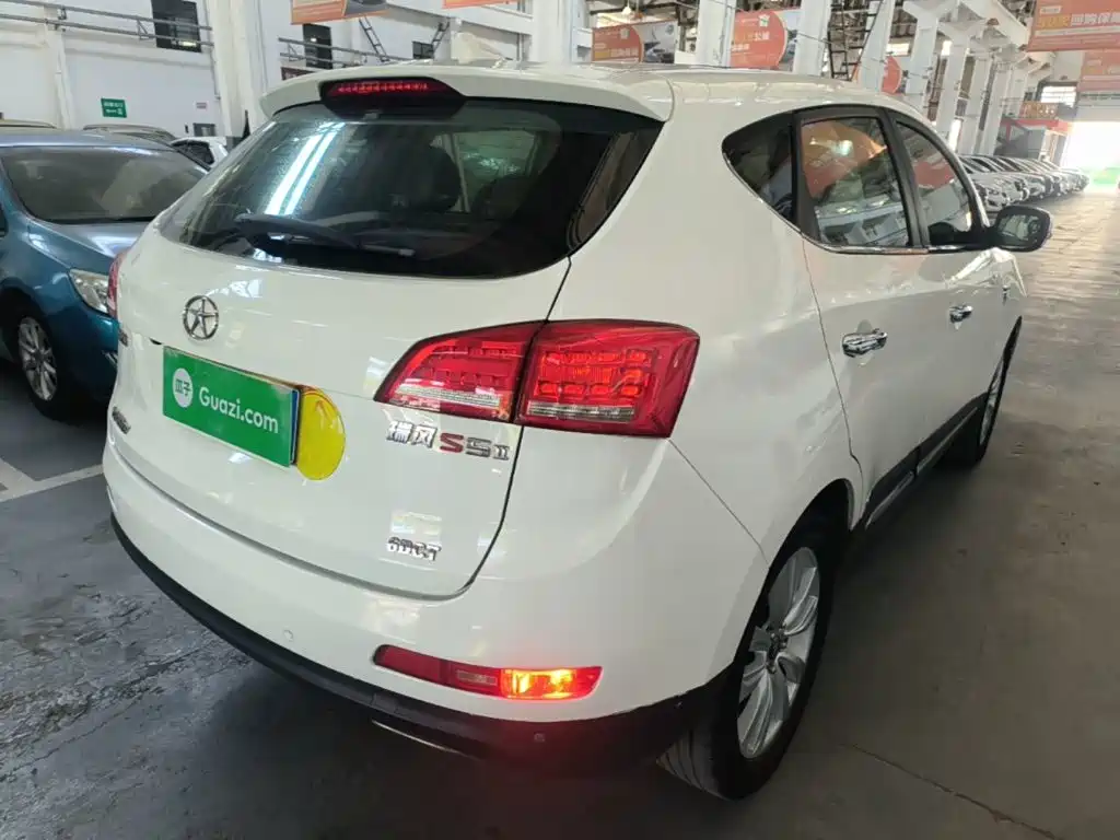 Refine S5 1.5 T Auto Luxury