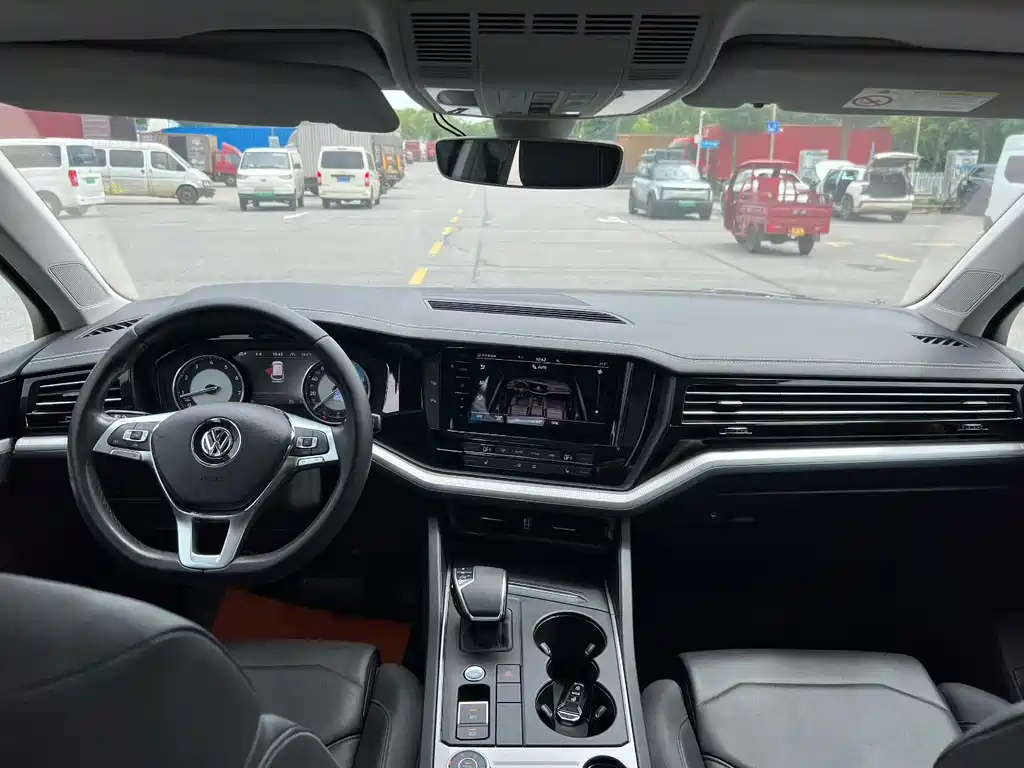 Touareg 2.0 TSI Navigator CN-VI