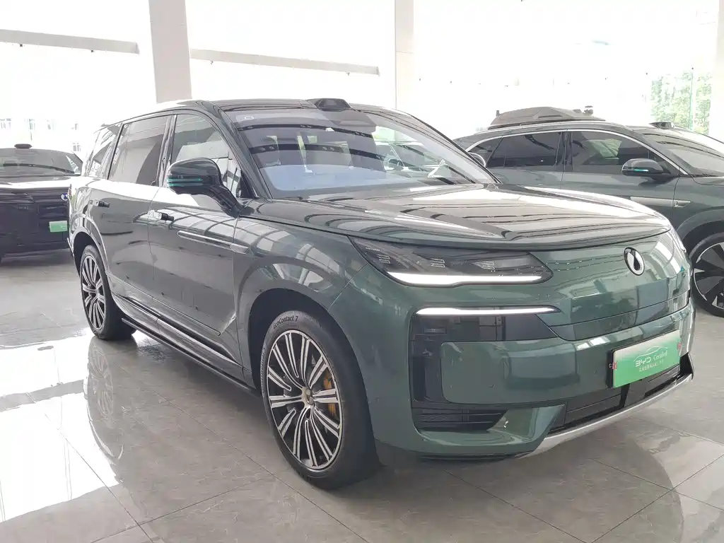 Denza N9 Flagship