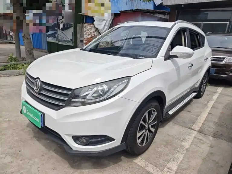 Dongfeng Fengguang 580 1.5 T Manual Luxury