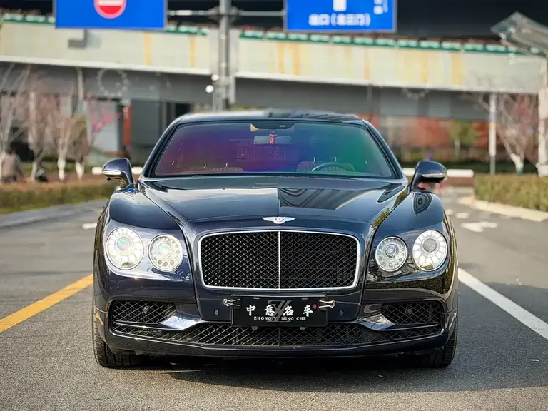 Bentley Flying Spur 4.0 T V8 S Standard